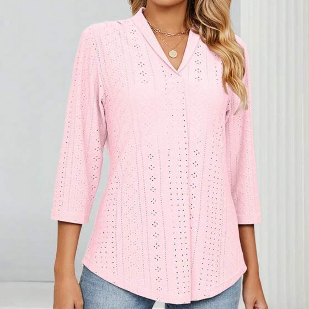 Camisa Pink Eyelet V-Neck Collar 3/4 Sleeve Tunic Top, Size M, NWT
